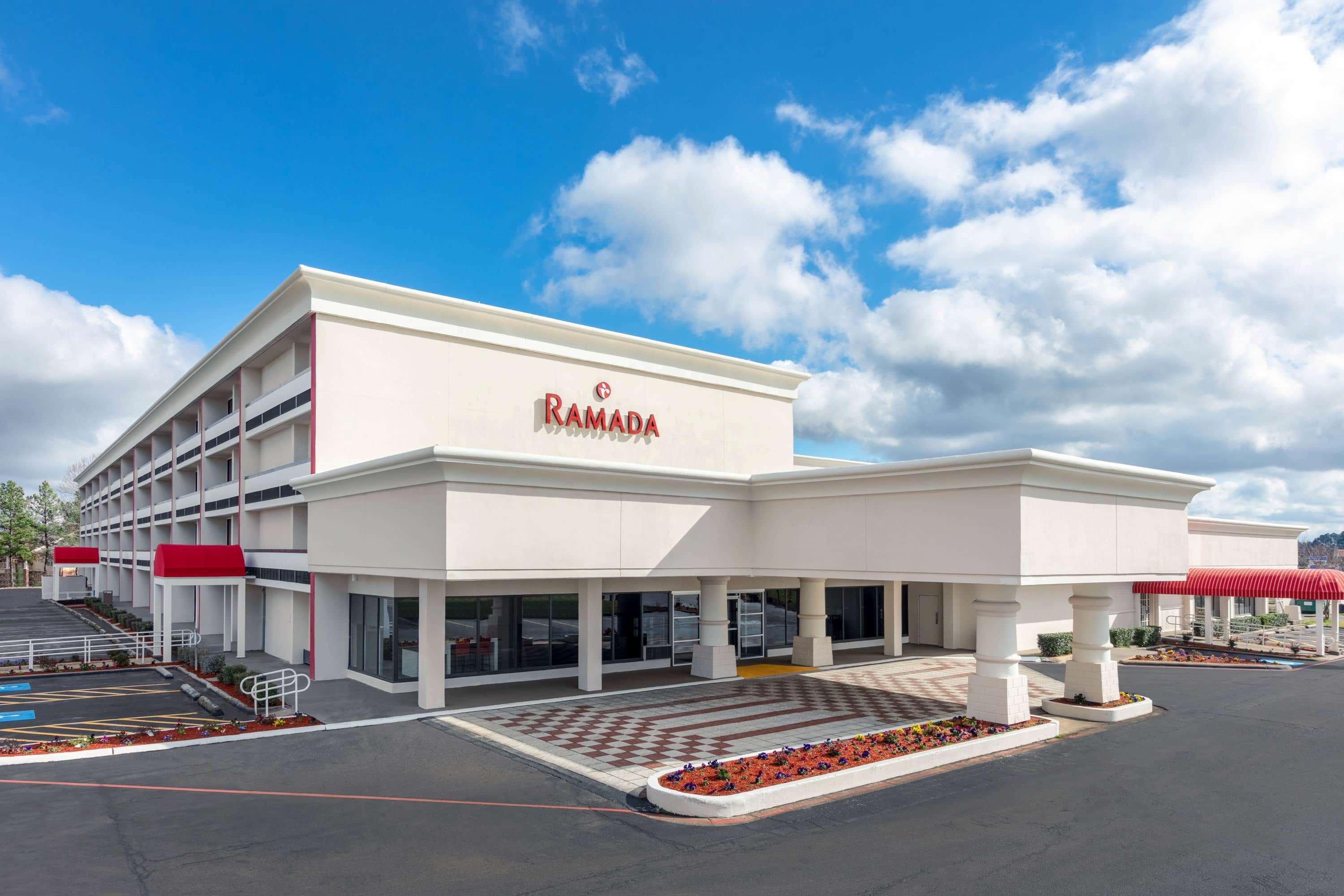 Travelodge By Wyndham Texarkana Ar Exterior foto