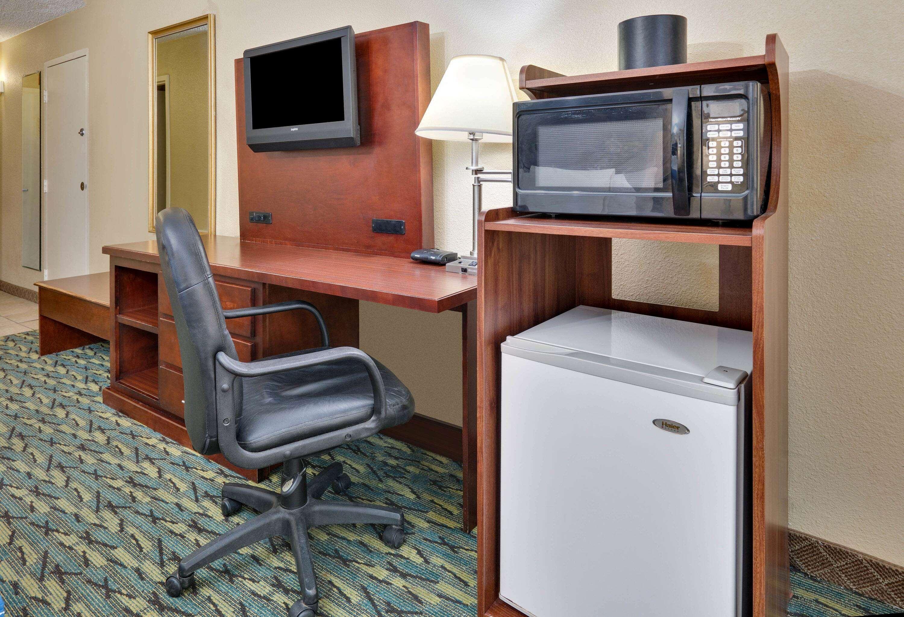 Travelodge By Wyndham Texarkana Ar Exterior foto