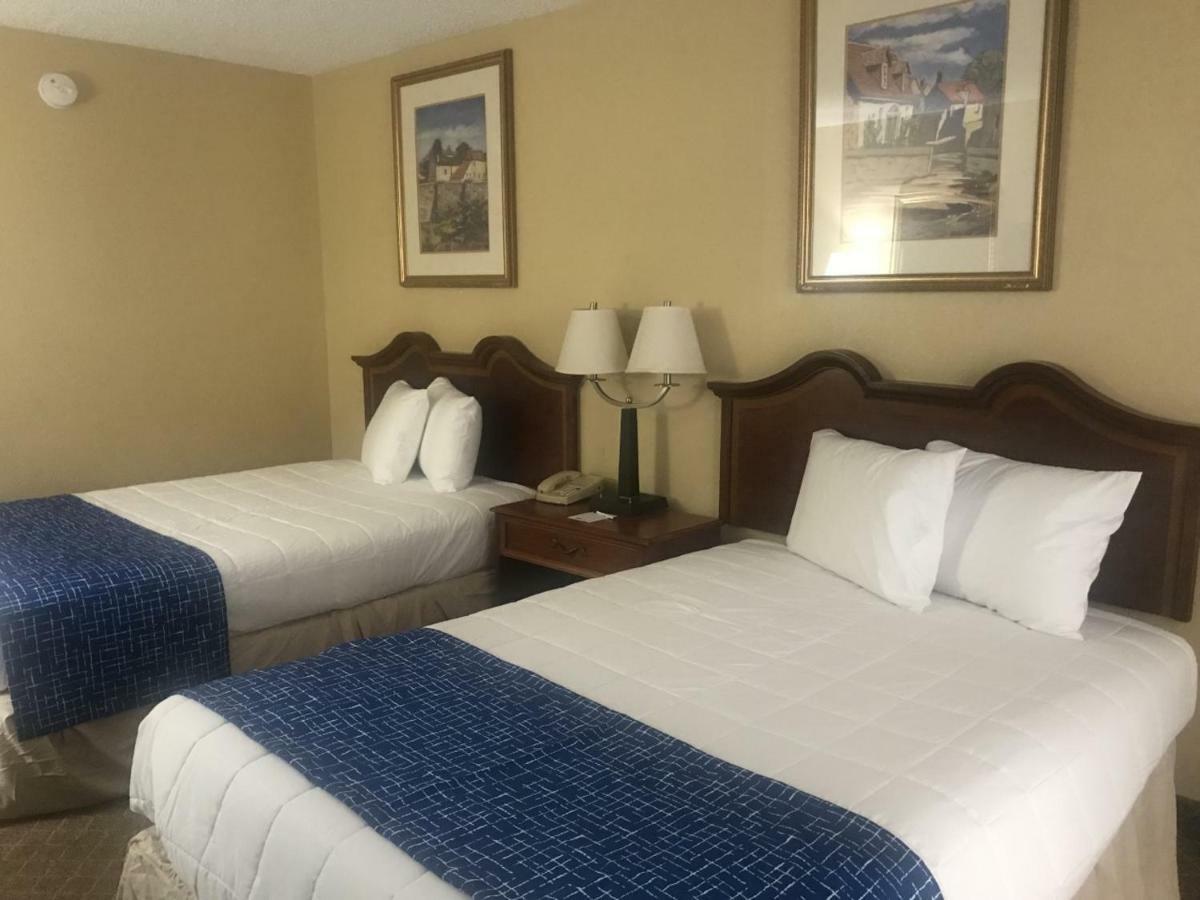 Travelodge By Wyndham Texarkana Ar Exterior foto